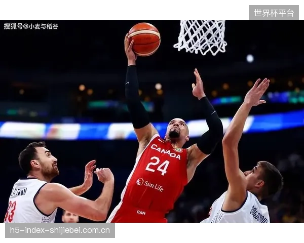 主帅加莱诺伊的战术核心是防守反击,紧凑的4-2-3-1阵型将是面对强敌的首选。 主帅加莱诺伊的战术核心是防守反击,紧凑的4-2-3-1阵型将是面对强敌的首选。